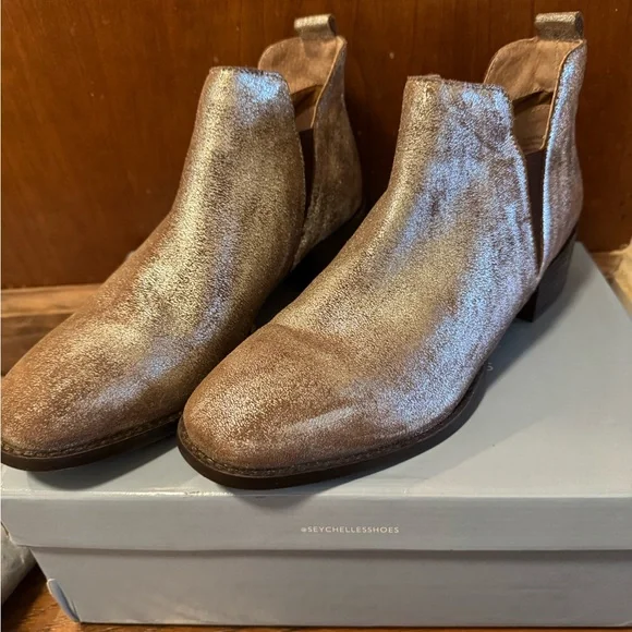 Seychelles Women's Silver Ankle Boots - Picture 7 of 8